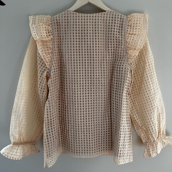 Emma Top - Picture 3 of 4